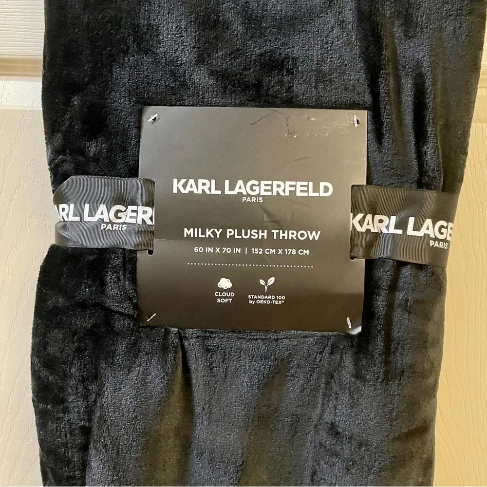 Karl Lagerfeld Paris Milky Plush Throw in Midnight Black, NWT